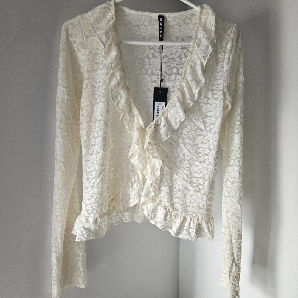 BNWT MOTEL ROCKS lace ruffle blouse
